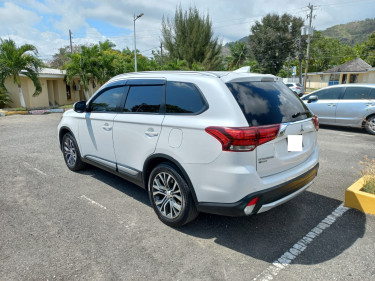 2019 Mitsubishi Outlander