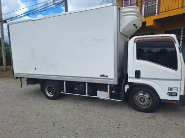 2012 Isuzu Elf Standard 