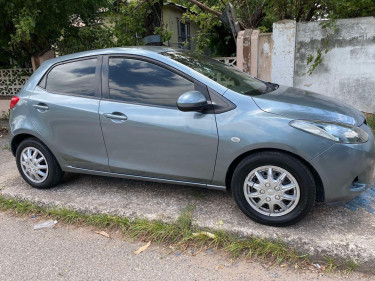 2014 Mazda Demio