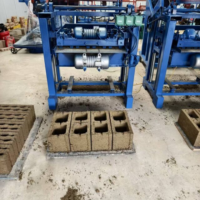 4 Drop Hydralic Block Machine