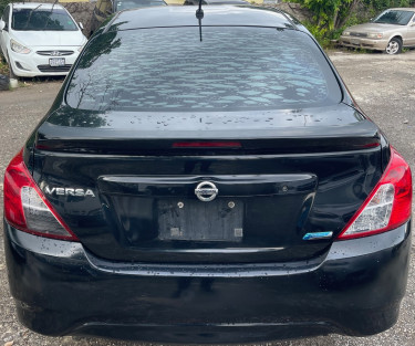 2016 NISSAN VERSA