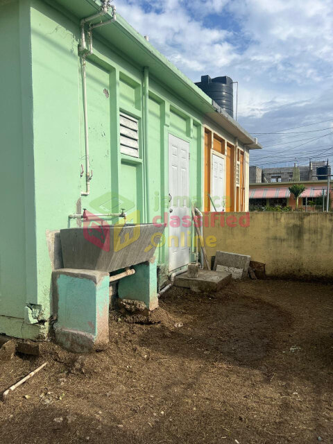 1 Bedroom Daytona  Quad For Sale Greater Portmore