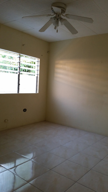 2 Bedroom, 1 Bathrm (Half Side) Havendale