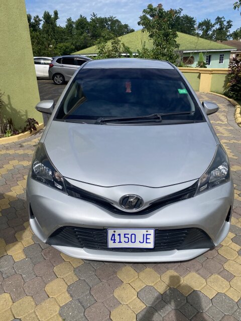 2015 Toyota Vitz 4 Cylinder