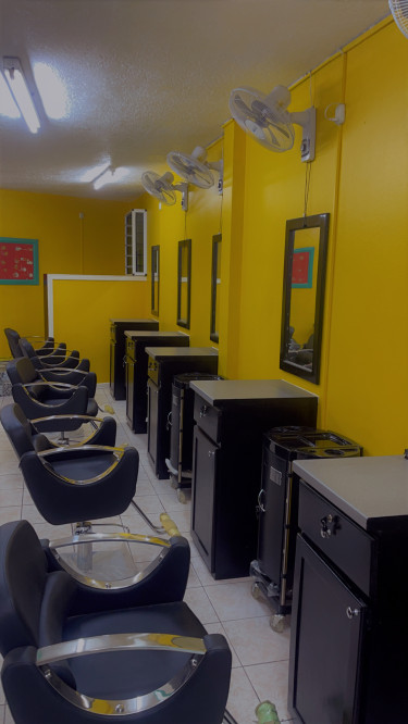 Hair Nail And Barber Booth For Rent And Private Rm