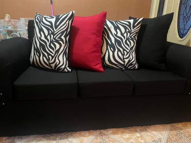 Brand New Sofa Set Black