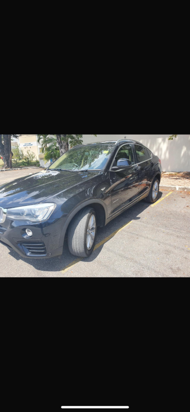 2016 BMW X4 Black 2.8L 61000km