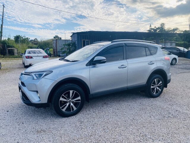 2018 TOYOTA RAV 4