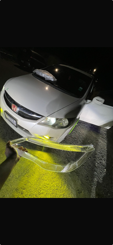 HEADLIGHT LENS