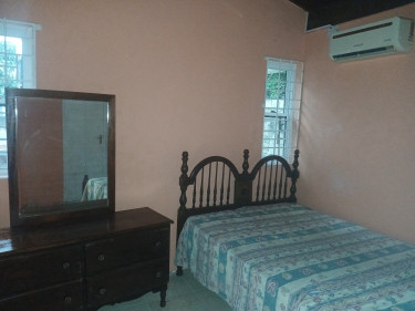 1 Furnished Bedroom Flat 