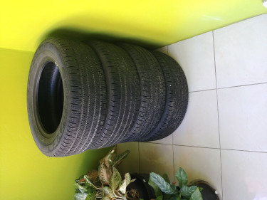 4 Car Tyres