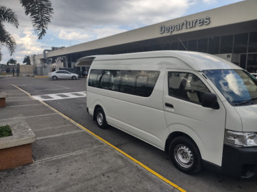 2012 TOYOTA HIACE TOYOTA JAMAICA