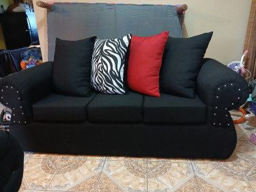 Brand New 2 Piece Sofa Set Large