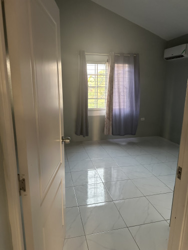 2 Bedroom In Pheonix Village For Rent 