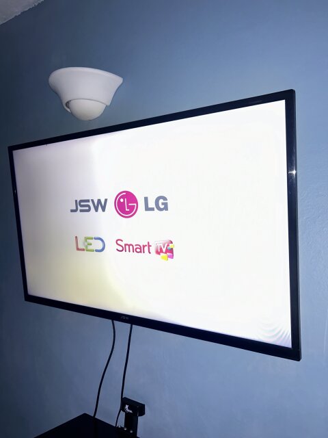 JSW 40Inch Smart TV