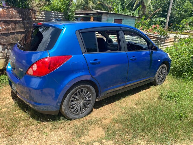 2007 NISSAN TIIDA