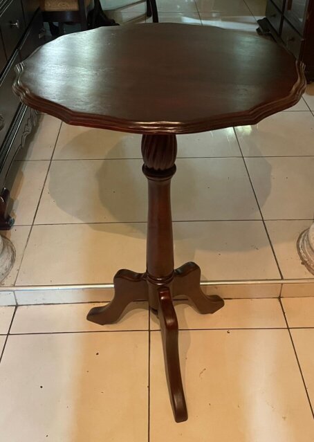 Lovely Mahogany Wine/Bistro Table