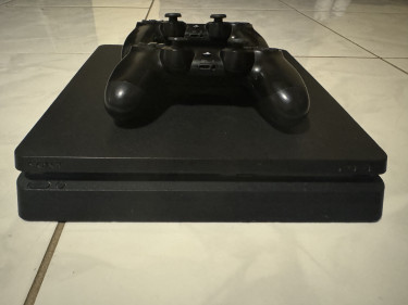 Sony Playstation 4