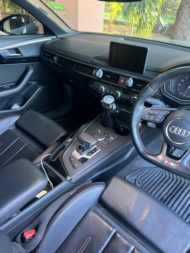 2019 Grey Audi A4