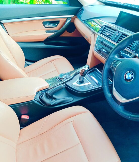 BMW 3 Series 320i Gran Turismo