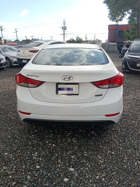 2015 Hyundai Elantra $999K: