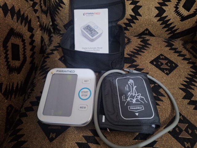 Paramed B22 Blood Pressure Monitor