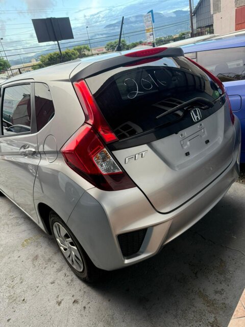 2016 Honda Fit $1.65 Million 8763492969