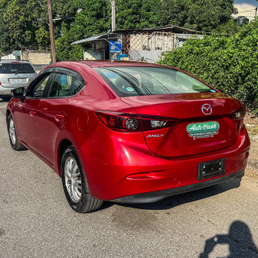 2014 Mazda Axela 