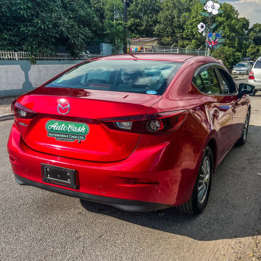 2014 Mazda Axela 