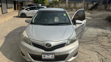 2013 Toyota Vitz