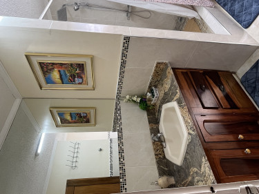 Fully Furnished 2 Bed 1 Bath Apt In Ochi Rios 