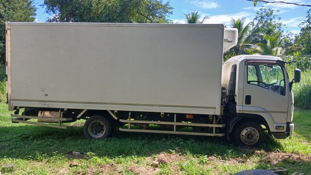 2013 6 Ton Freezer Truck