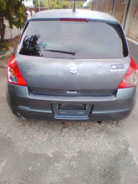 Suzuki Swift 2010