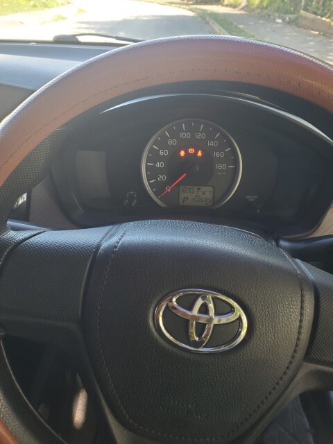 2014 Toyota Axio Mobay