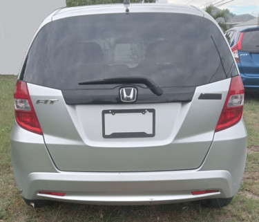 2012 Honda Fit 1.3G (DBA-GE6)