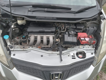 2012 Honda Fit 1.3G (DBA-GE6)