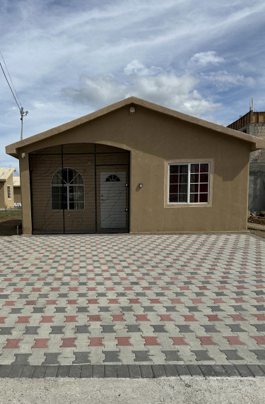 2 Bedroom House In Gated Community 