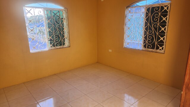 2 Bedroom House For Rent In Woodland Estate