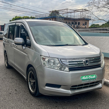 2012 Honda Stepwagon