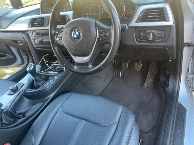 2013 BMW 320i