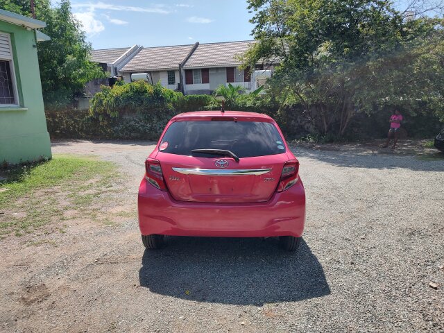 2016 Toyota Vitz