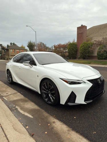 2021 Lexus IS350 +13186007221