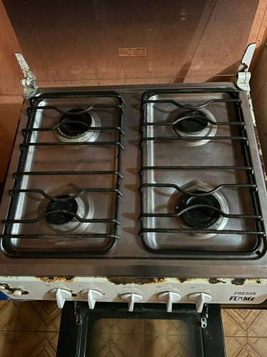  4 Burner Stove For Sale