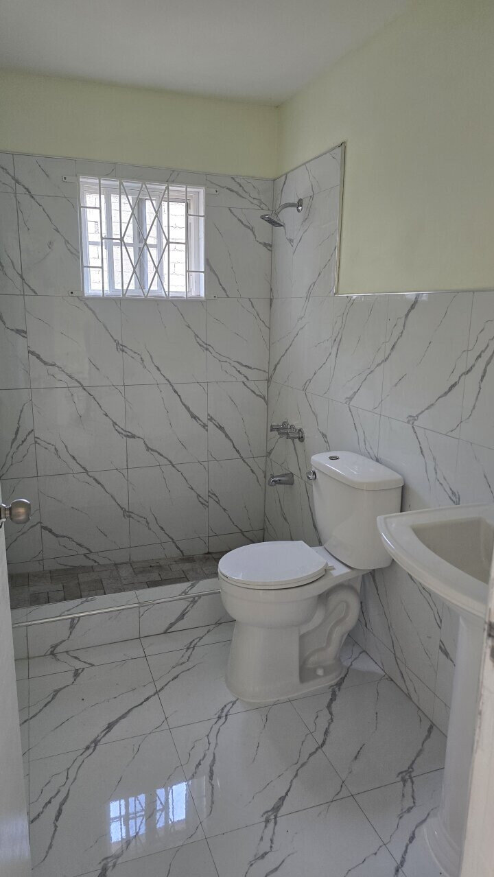 2 Bedroom Recently Refurbished