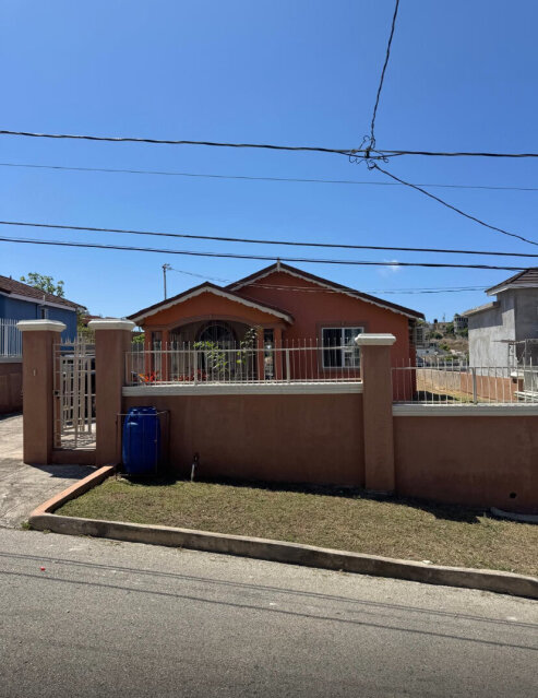 2 Bedrooms 1 Bath