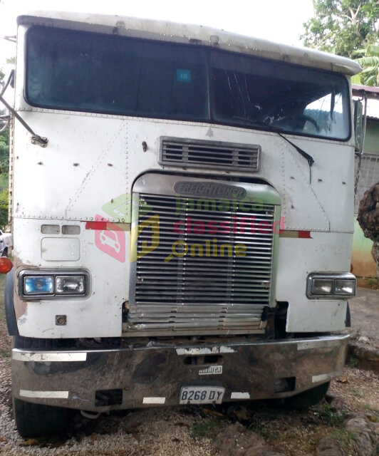 Cabover, 444cummings Engine, 22 Series Diff