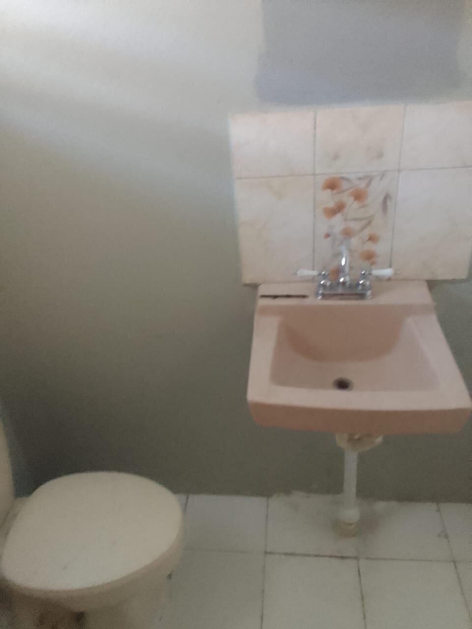 Newly Renovated 1 Bedroom Studio