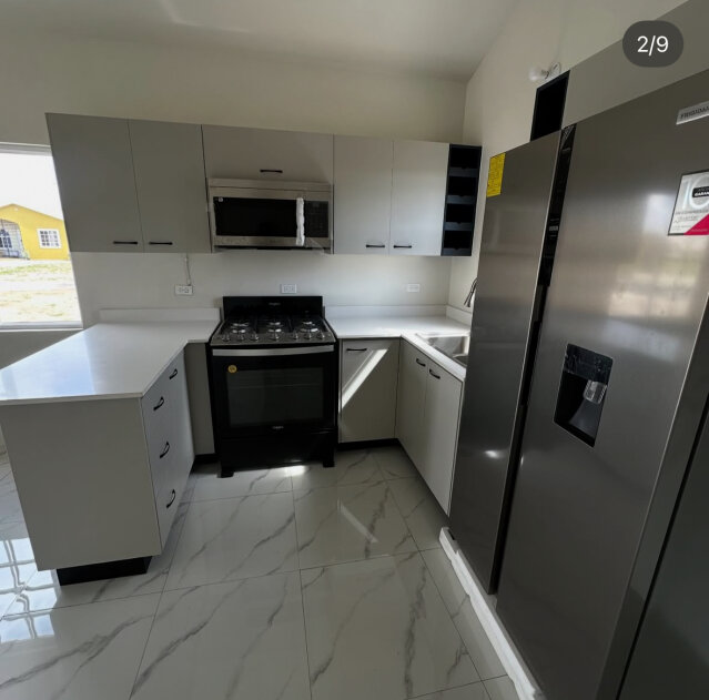 2 Bedroom House