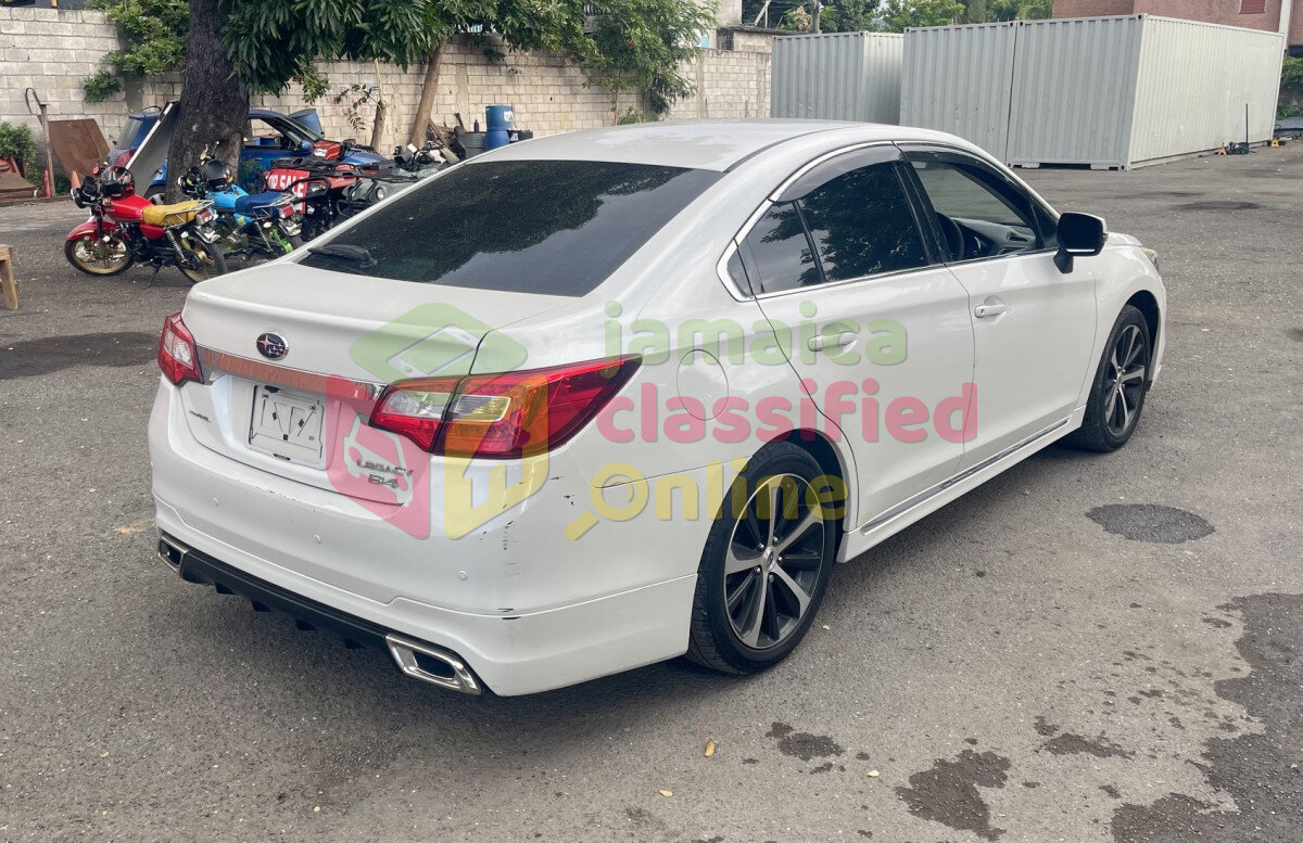 2016 SUBARY LEGACY B4