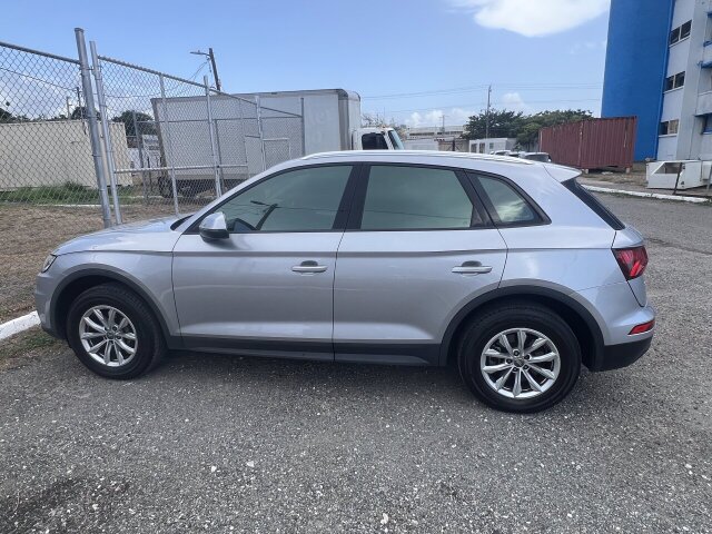 2018 Lady Driven Audi Q5